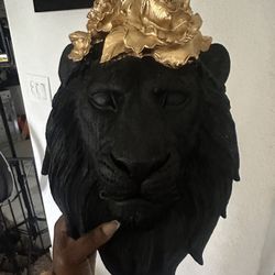 Lion Head Decor