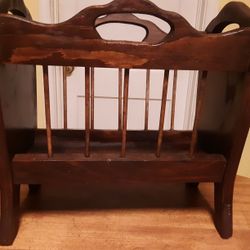 Magazine and Newspaper Rack