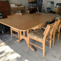 Mid-Century Dining Room Table