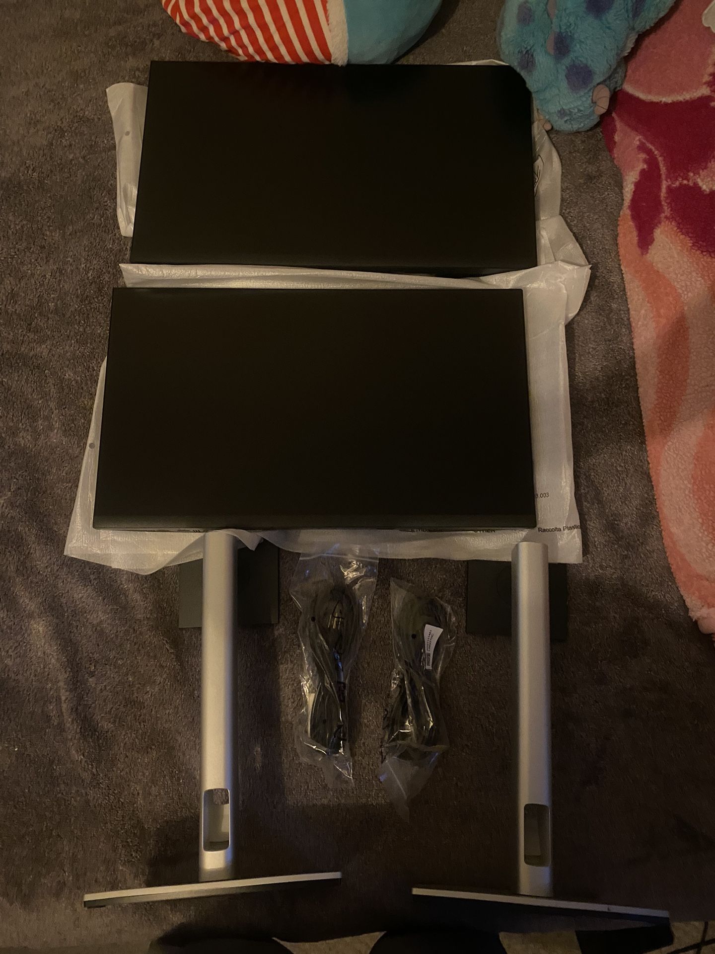 Dell Monitors 24in