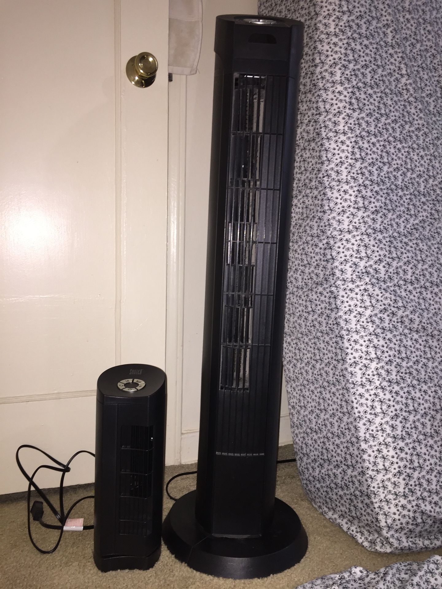 Tower fan and portable fan