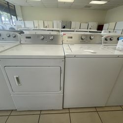MAYTAG SET WASHER AND DRYER WHITE