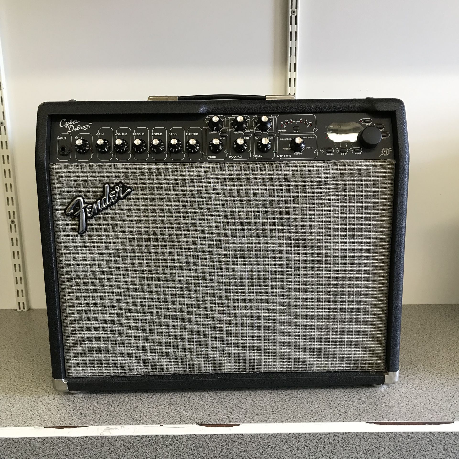 Fender Cyber Deluxe Modeling Amplifier Guitar Amp