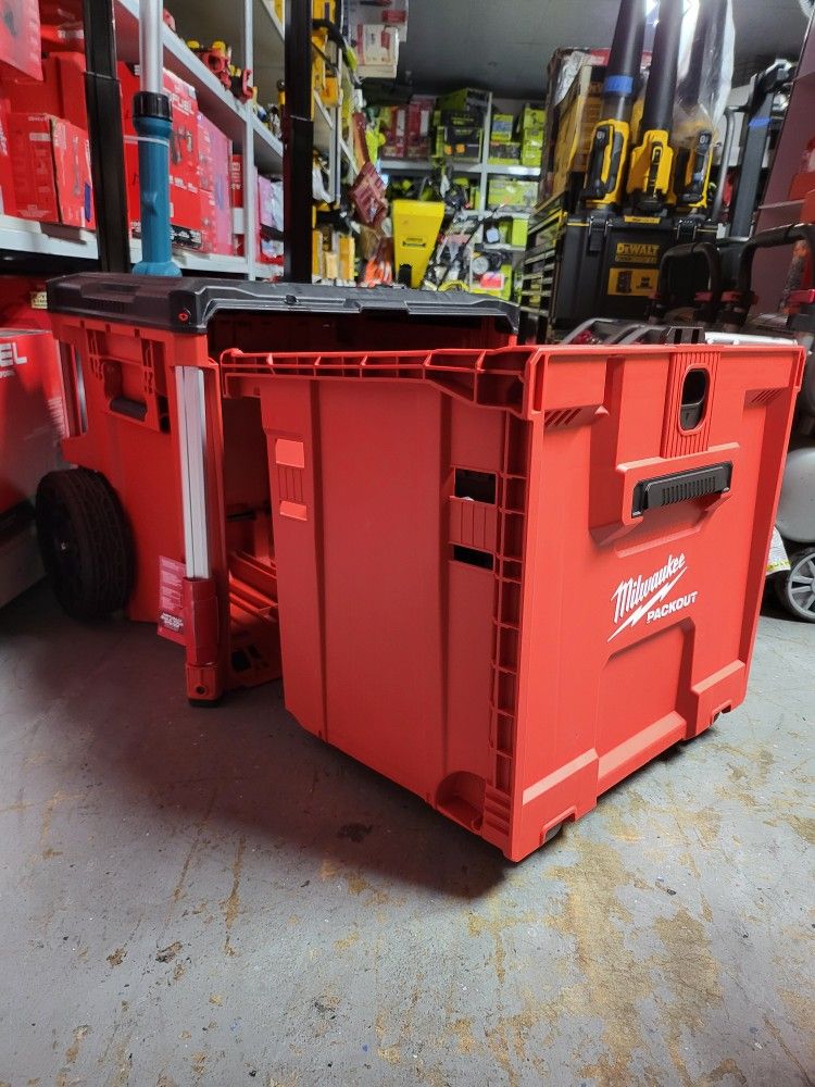 MILWAUKEE PACKOUT 19 in. Rolling Drawer Tool Box