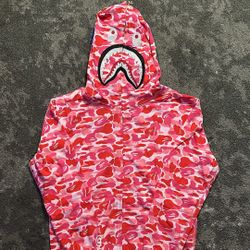 BRAND NEW Bape Hoodie🔥🔌