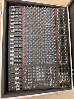 carvin concert series mixer