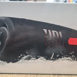 JBL Charge 5 Wireless Bluetooth Speaker (Black) | Rugged IP67 Waterproof Outdoor Audio with Deep Bass & 20H Playtime | Includes Protective Travel Case