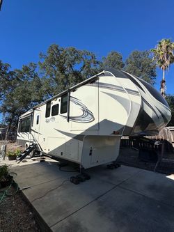 2020 grand design solitude 373FB