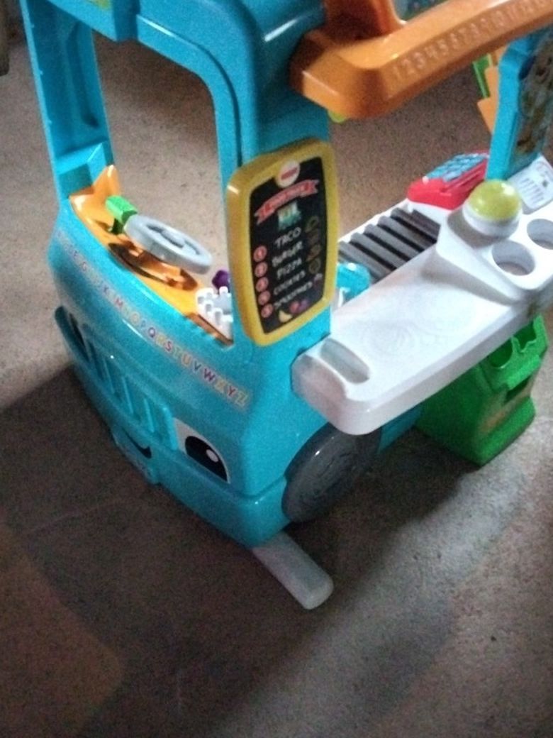 Fisher Price Toddler Food Truck