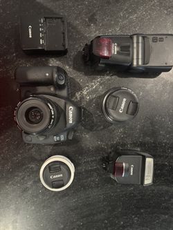 Canon 5d Mark IV (8297 Shutter Count)