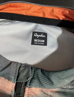 Authentic RAPHA Strata Pro Team Training Jersey Men's Size Medium