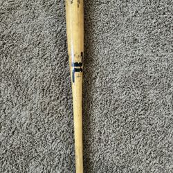 Tucci Wood Bat