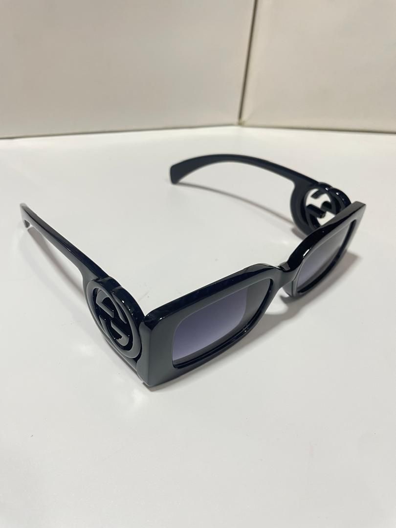 Gucci Black Sunglasses Rectangle Square Interlocking GG Logo Triple black