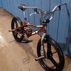 NEEDS RESTORATION 