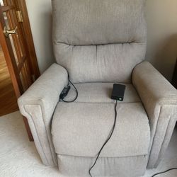 Free Lift Recliner And Exercise Bike 