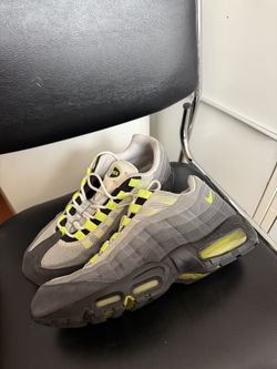 nike air max 95 neon size 9.5