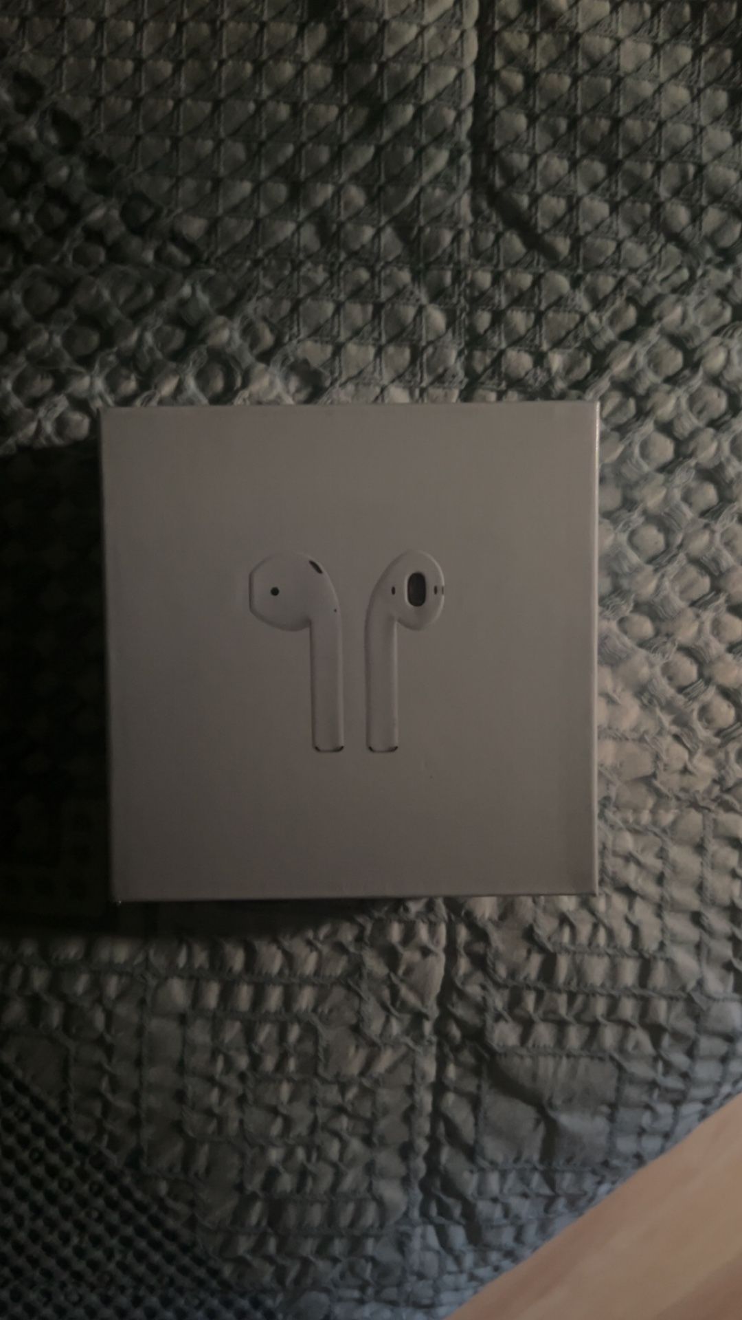 BRAND NEW AirPods 2