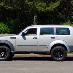2008 Dodge Nitro