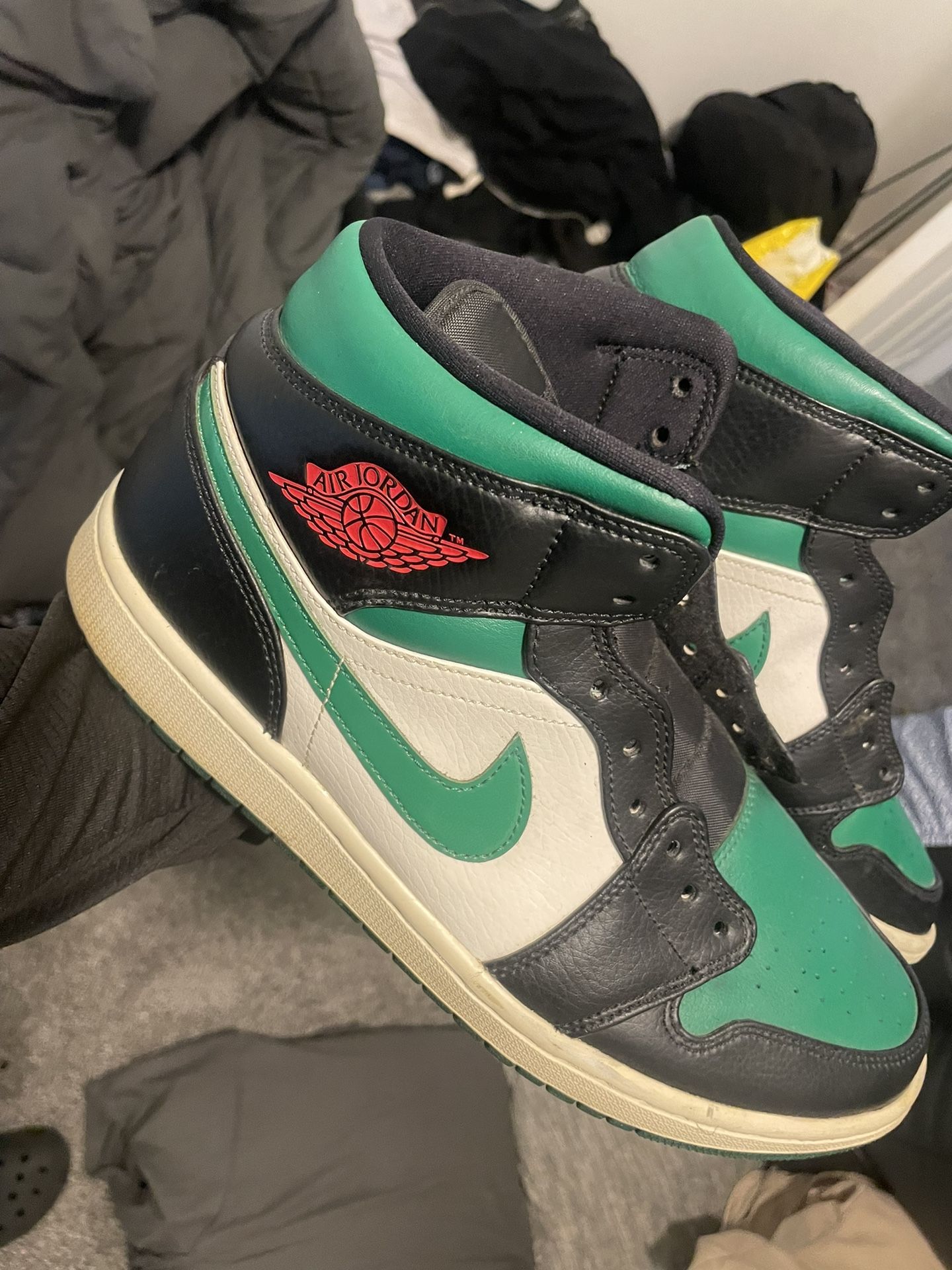 Men’s Jordan’s Size 11