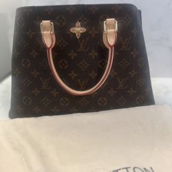 Luis Vuitton Handbag 