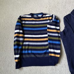 Men’s Sweater  Size M, L