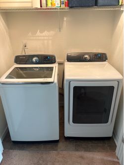Washer and dryer set