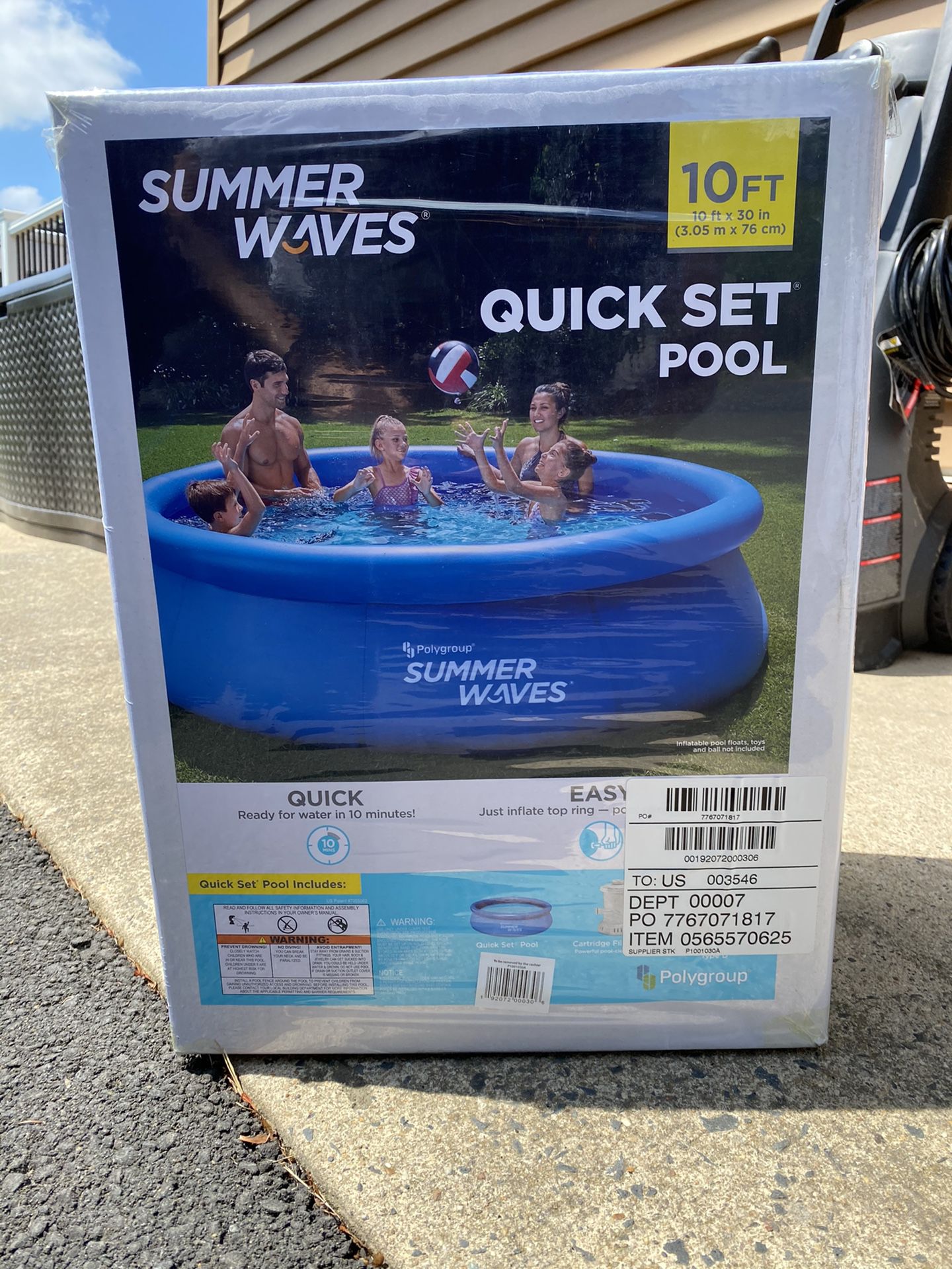 Summer waves inflatable pool 10’ x 30” w/ filter