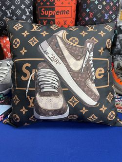 Sneaker Throw Pillow AF1LV