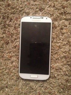Galaxy S4 Needs Screen