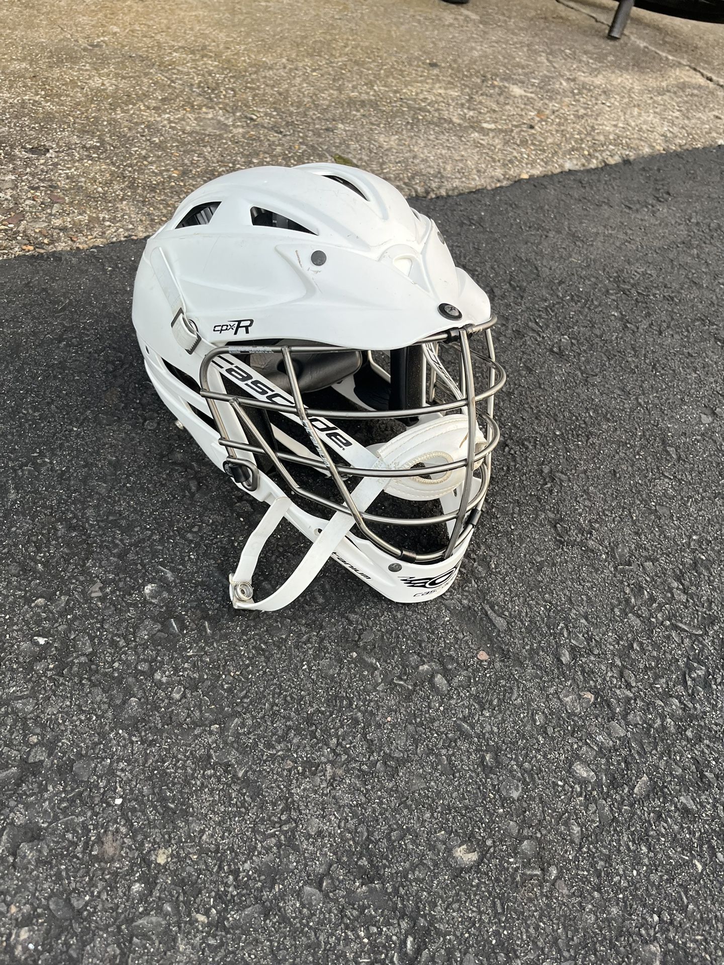 laccrosse helmet