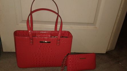 Handbag and wristlet