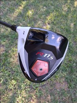 Left-handed TAYLORMADE R11 S
