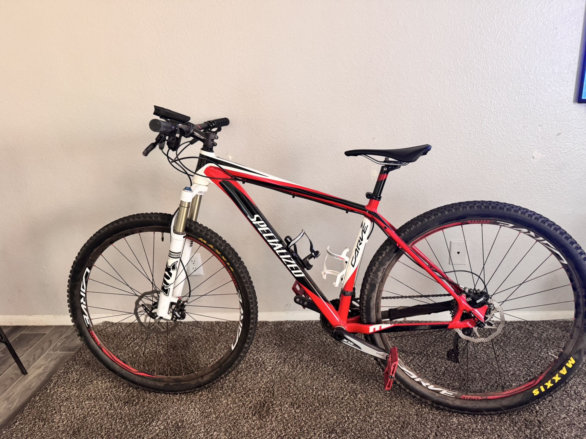 Bicycle In Good Condition / Bicicleta En Buenas Condiciones