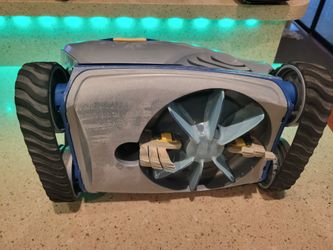 Zodiac MX6 Pool cleaner