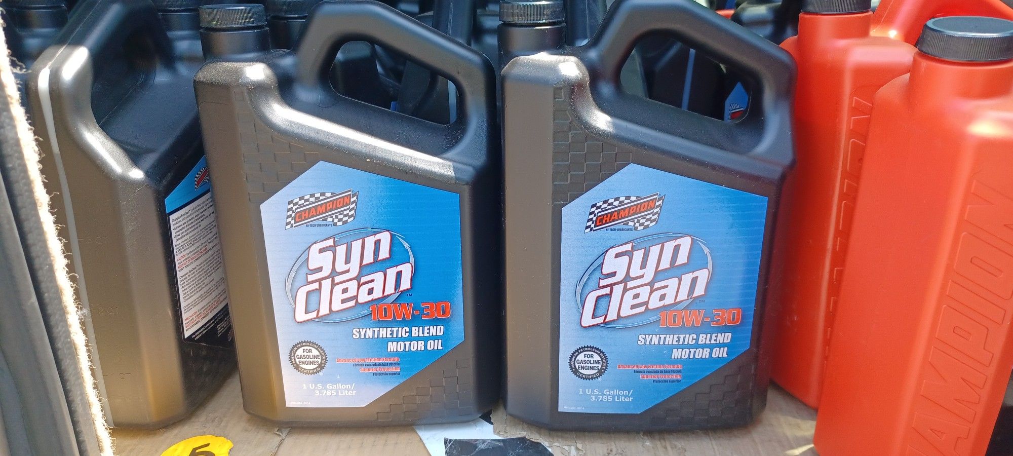 10W-30 Champion Synthetic Motor Oil
