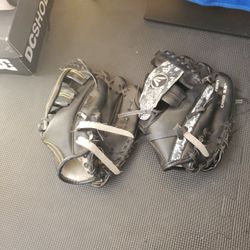 Youth Baseball Gloves