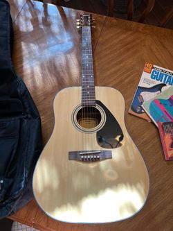 Yamaha Guitar
