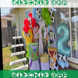 challenge dinner Creative Balloon Arrangements for Unforgettable Parties!