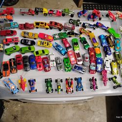 Hot Wheels & Matchbox Vehicles