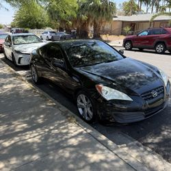 2010 Hyundai Genesis Coupe 2.0T Premium 