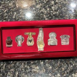 NEW 6 PIECE LUXURY FRAGRANCE GIFT SET $65!!