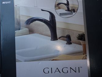Single handle faucet