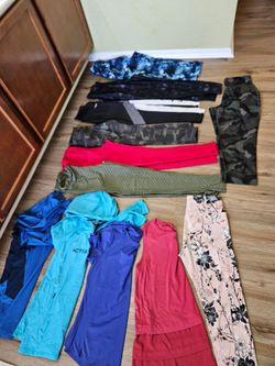 Lot  Clothes  Size  m womens