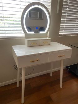 Vanity with led lights