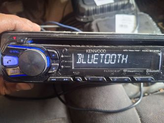 STEREO KENWOOD CD AUX USB BLUETOOTH GOOD CONDICIÓN ABLO ESPAÑOL