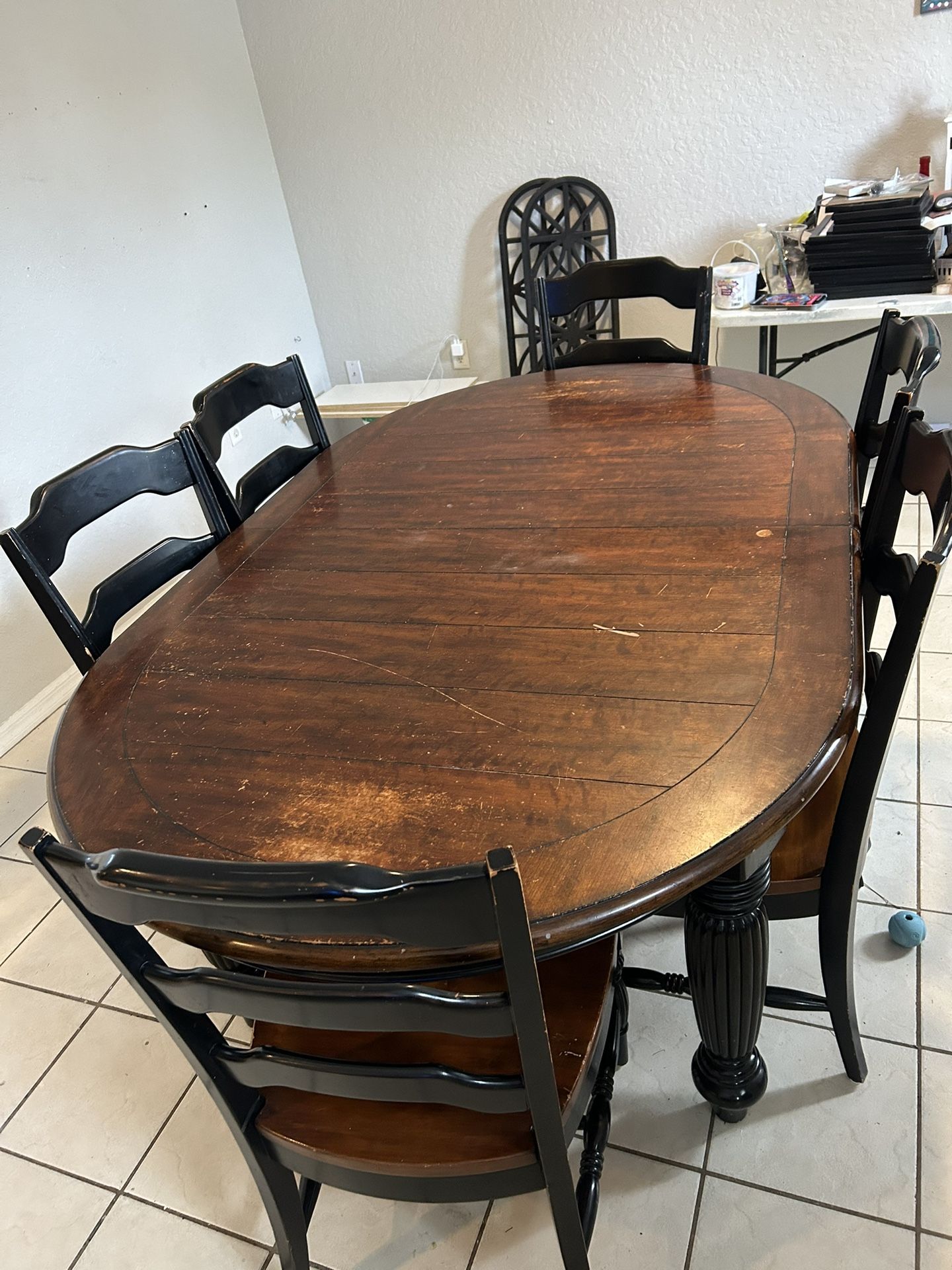 Solid Wood Table With 6 Chairs 