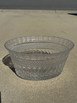 Large Cut Glass / Crystal Party Punch Bowl & Serving Bowl