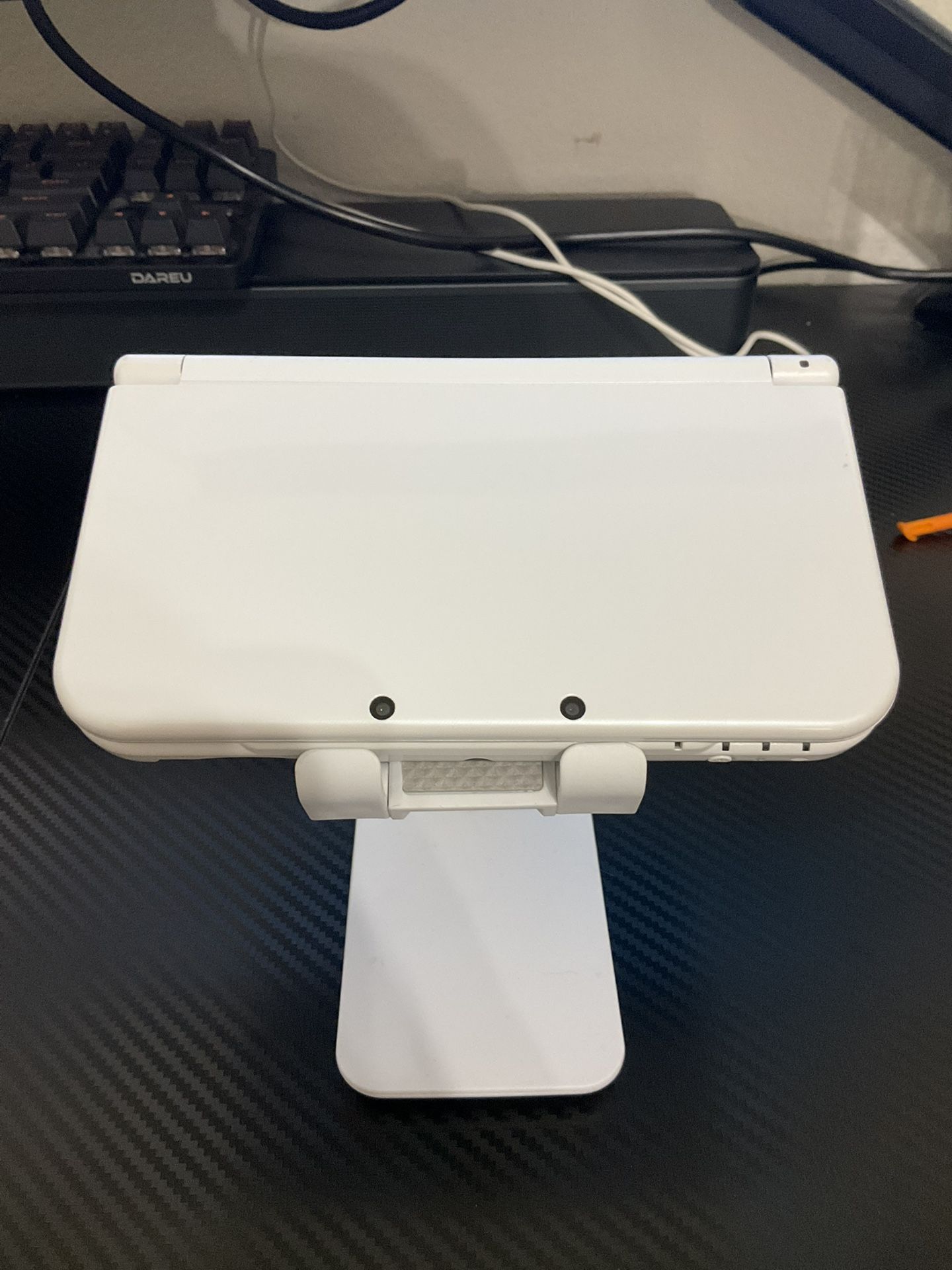New 3DS XL Modded With Games/Lower IPS