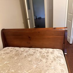 bed frame and mattress 