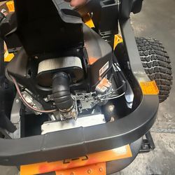 Cub Cadet
Ultima Z2 50in. Fabricated Deck 23HP V-Twin Kawasaki FR Series Engine Dual Hydro Drive Gas Zero Turn Riding Lawn Mower